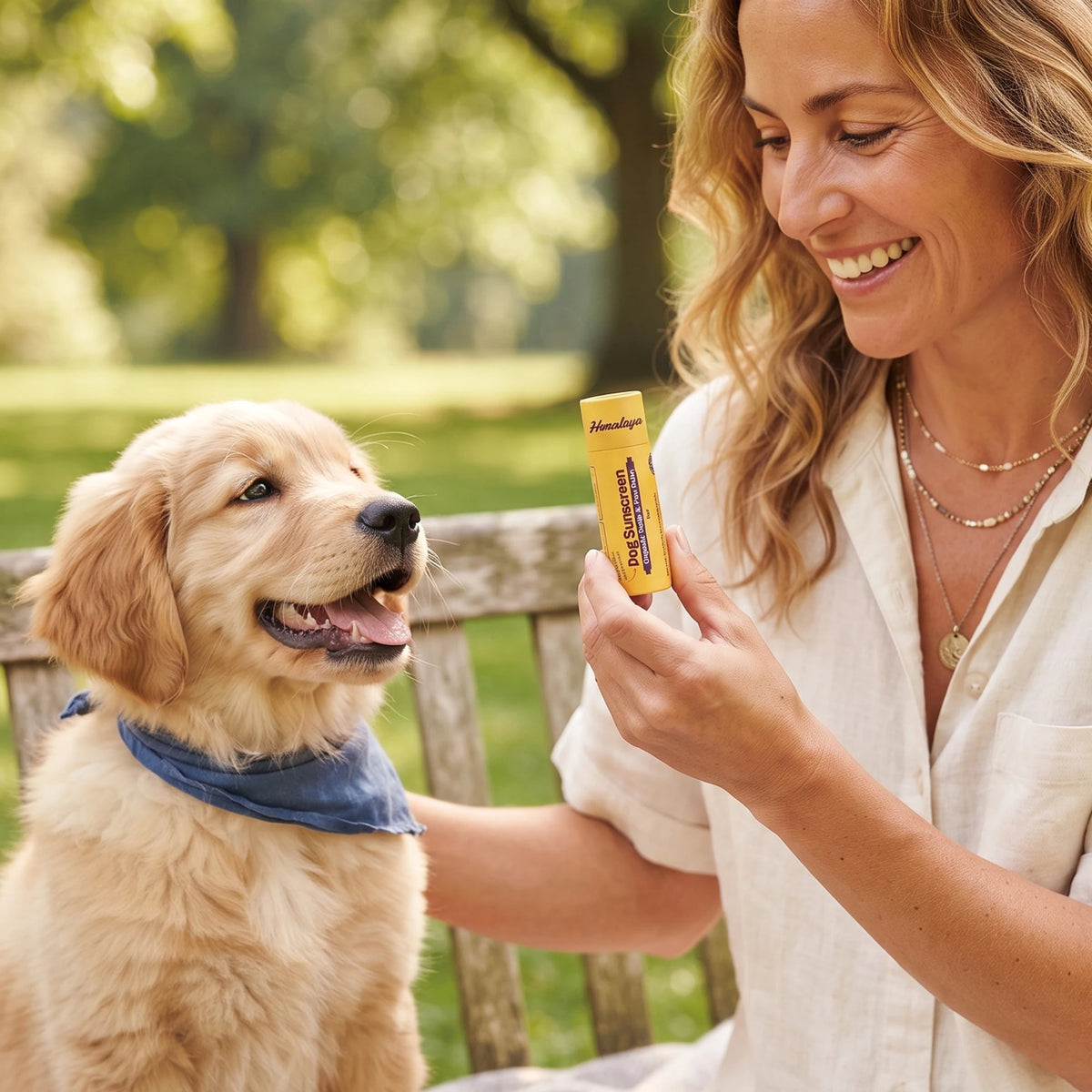 Natural Dog Sunscreen Stick Private Label OEM Gentle Non Irritating Pet Sun Protection Stick Portable UV Shield for Puppies